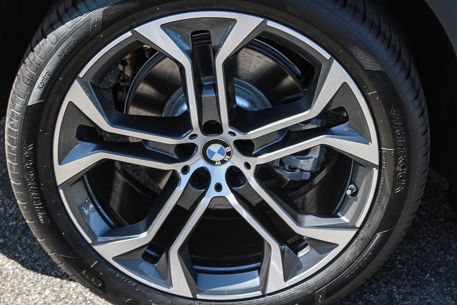 2026 BMW X5 40i - Photo 9