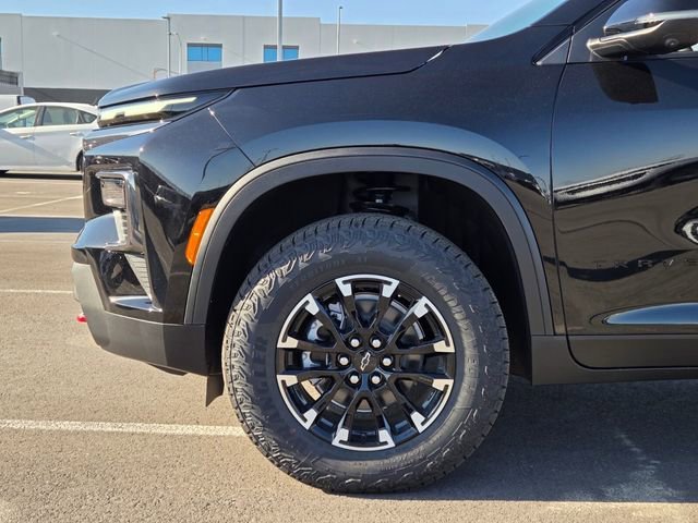 New 2026 Mosaic Black Metallic Chevrolet Z71 image 5