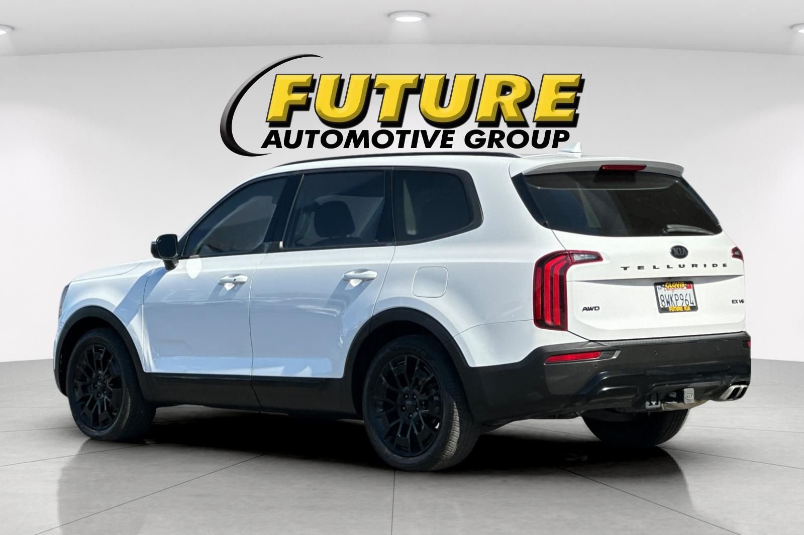 Used 2021 White Kia EX image 6