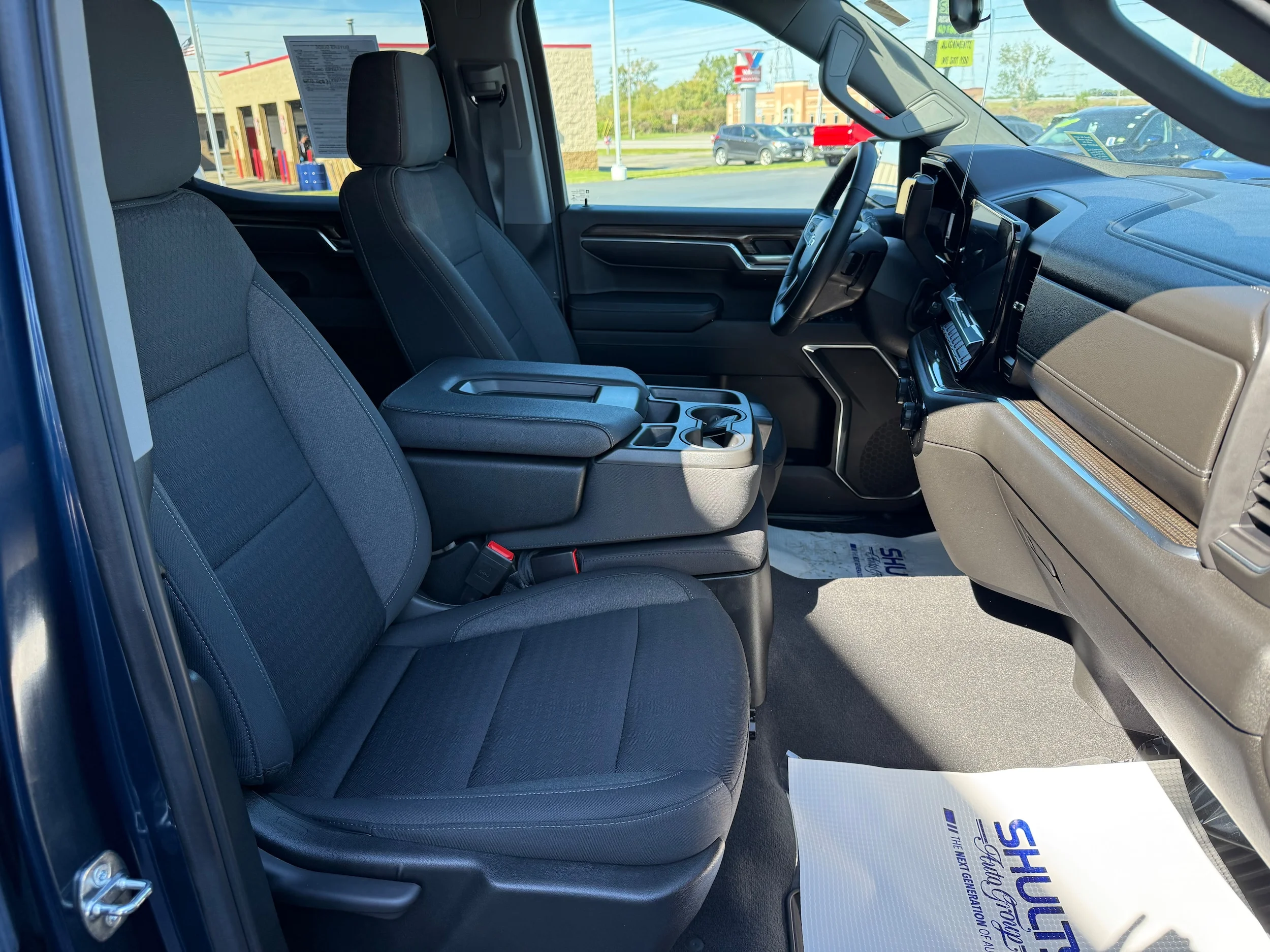Used 2023 Northsky Blue Metallic Chevrolet LT image 26