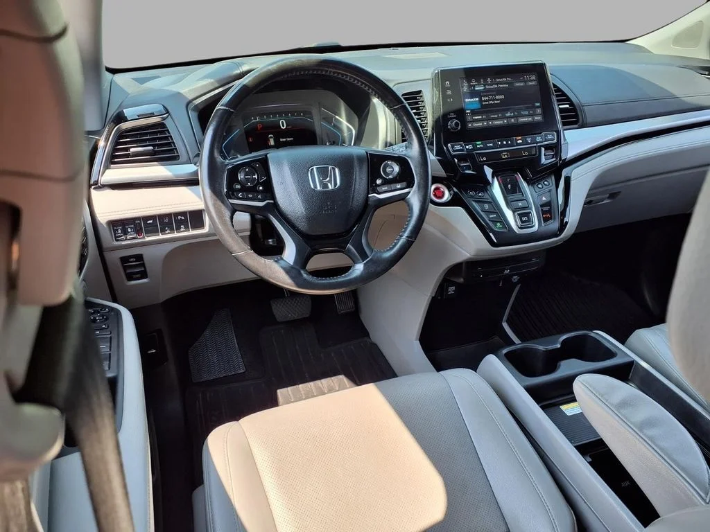 Certified Used 2019  Honda Elite image 4
