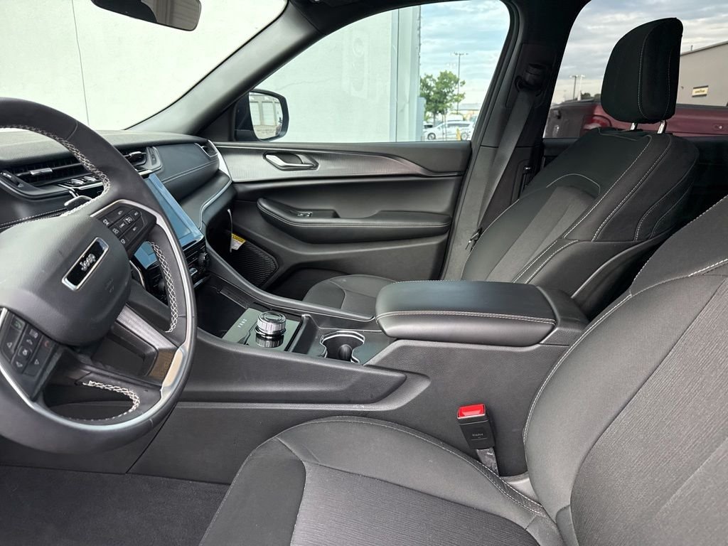 Certified Used 2025 Gray Jeep Laredo image 22