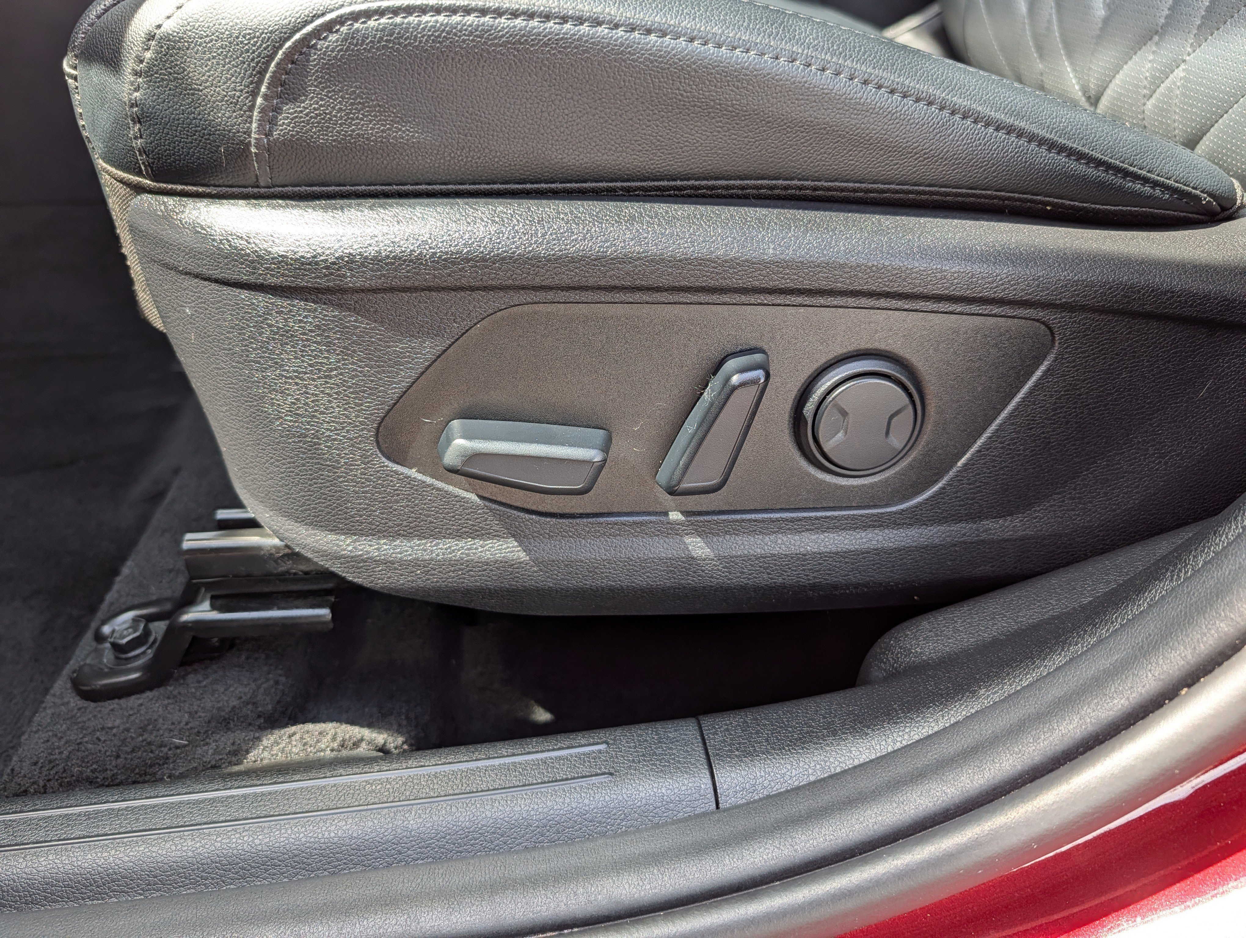 Certified Used 2023 Dawning Red Kia X-Line image 20