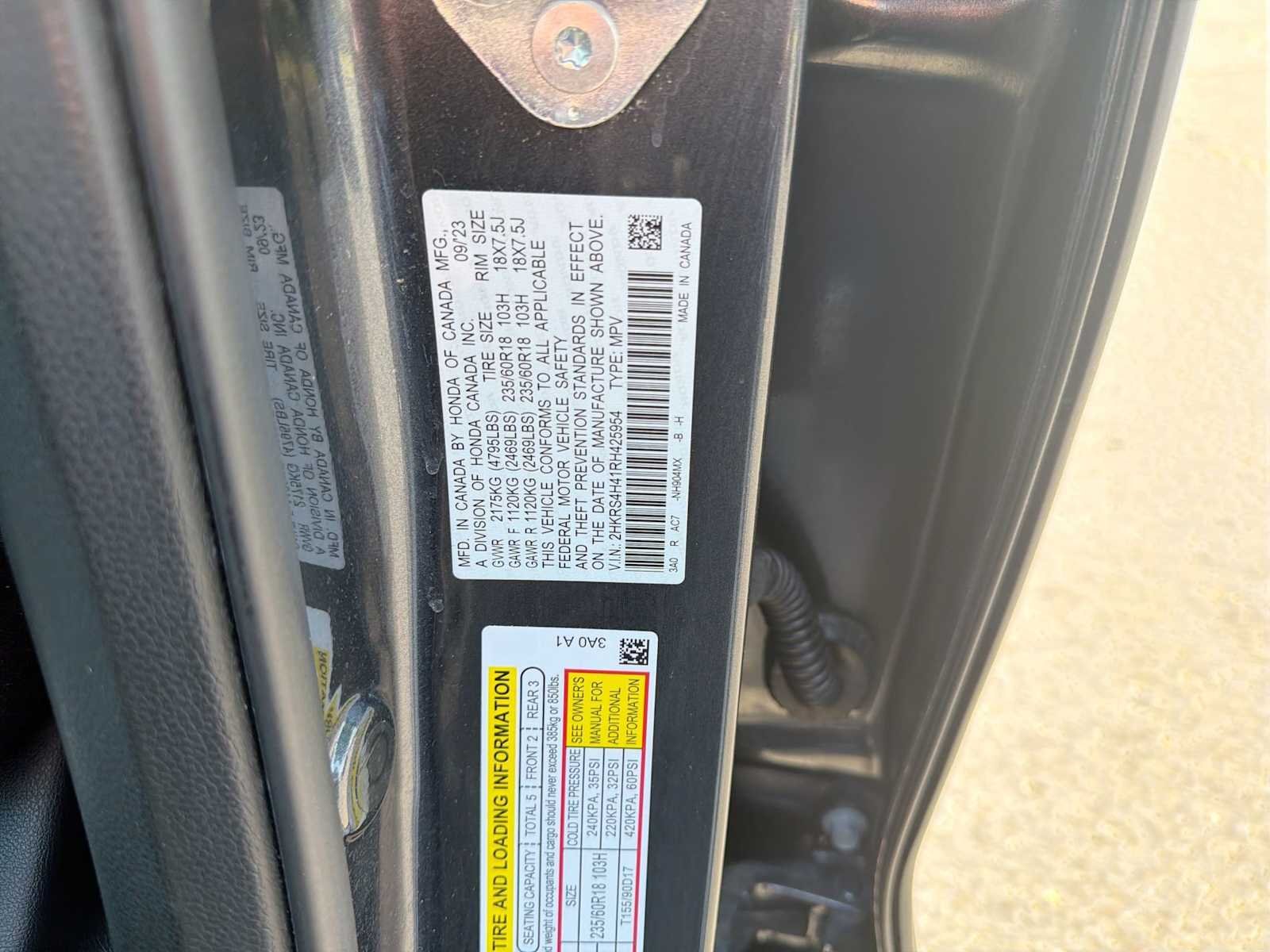 Used 2024 Meteorite Gray Metallic Honda EX image 34
