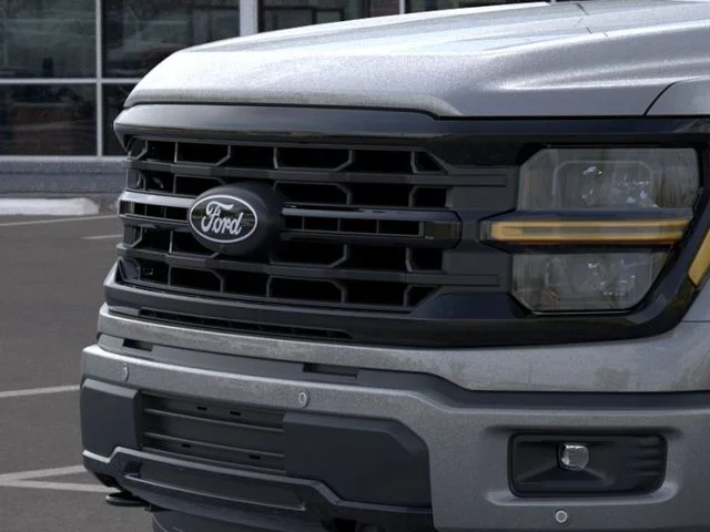 New 2026 Carbonized Gray Metallic Ford XLT image 17