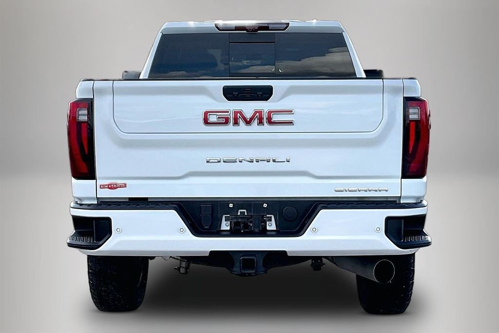 Used 2025 White GMC Denali image 6