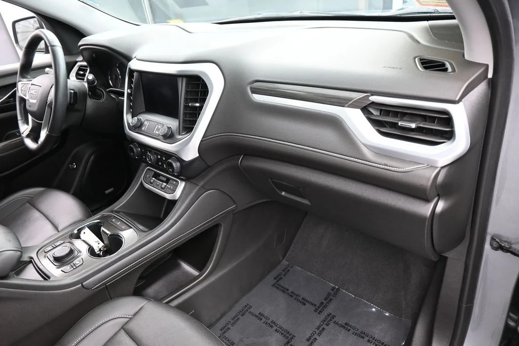 Used 2023 Sterling Metallic GMC SLT image 57