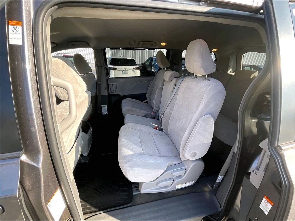 Used 2017 Gray Toyota LE image 15