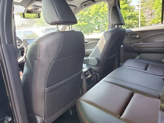 Used 2022  Honda Black Edition image 10