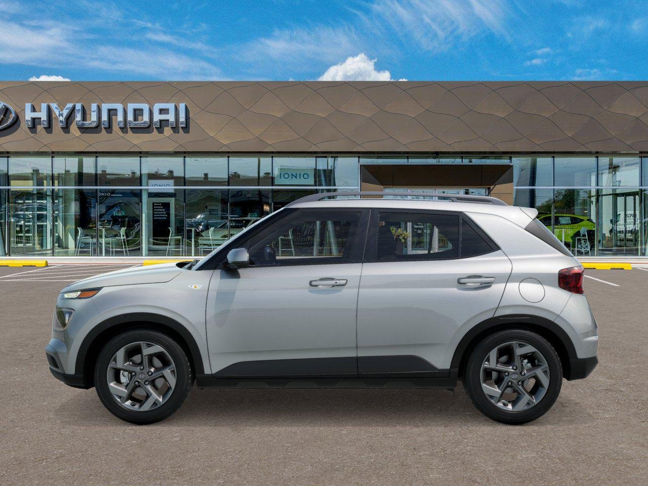 New 2026 SHIMMERING SILVER Hyundai SEL image 3