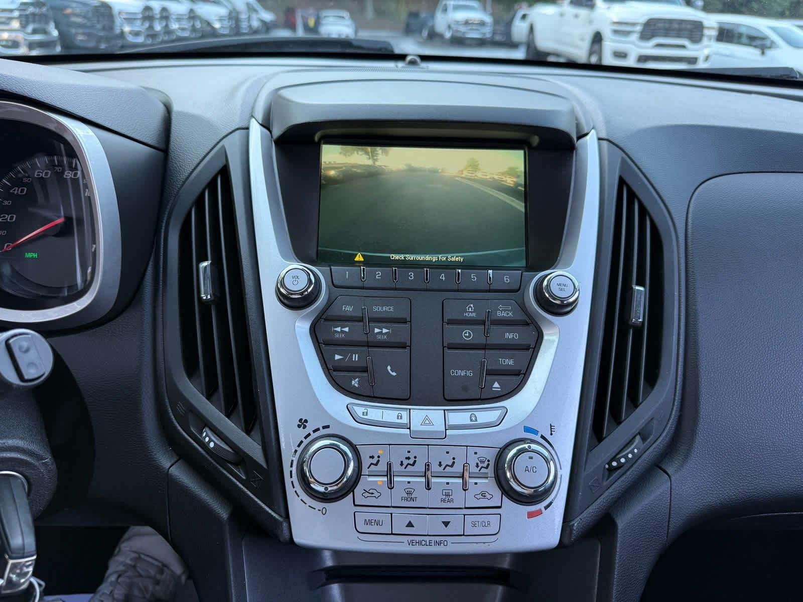 Used 2014 Silver Topaz Metallic Chevrolet LT image 18
