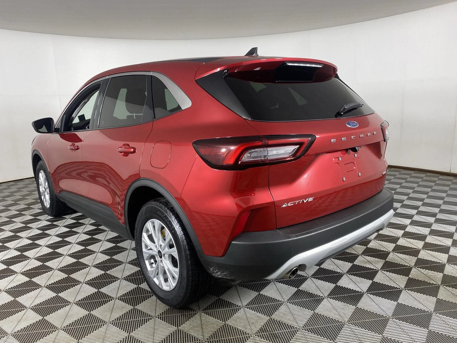 Used 2023 Rapid Red Metallic Tinted Clearcoat Ford Active image 8
