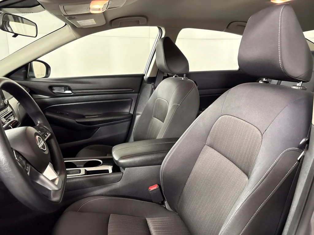Used 2024 Gray Nissan 2.5 SV image 27