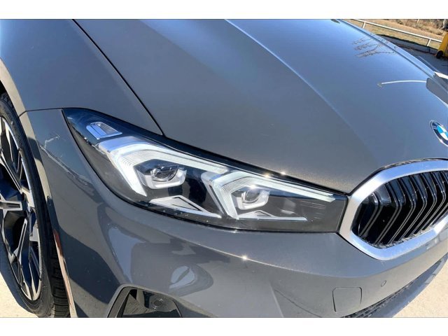 2026 BMW 3 Series 330i - Photo 13
