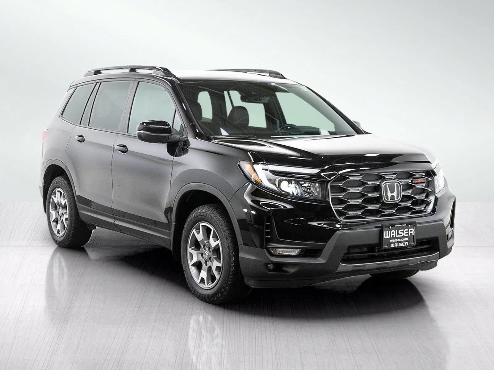 Used 2023  Honda TrailSport AWD image 7
