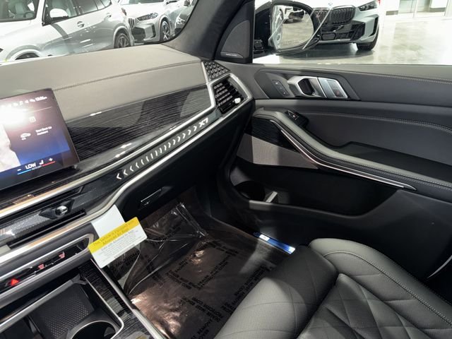 New 2027 Brooklyn Grey Metallic BMW xDrive40i image 21