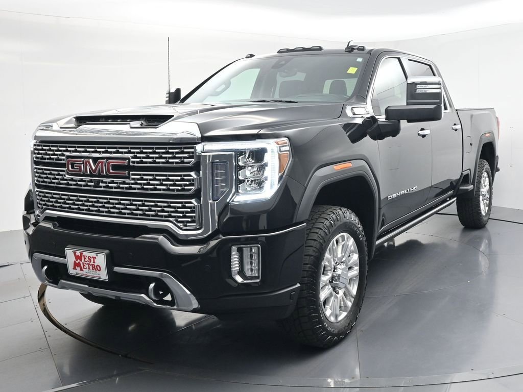 Used 2022 GMC Sierra 3500 Denali HD Denali with VIN 1GT49WEY9NF251130 for sale in Monticello, Minnesota