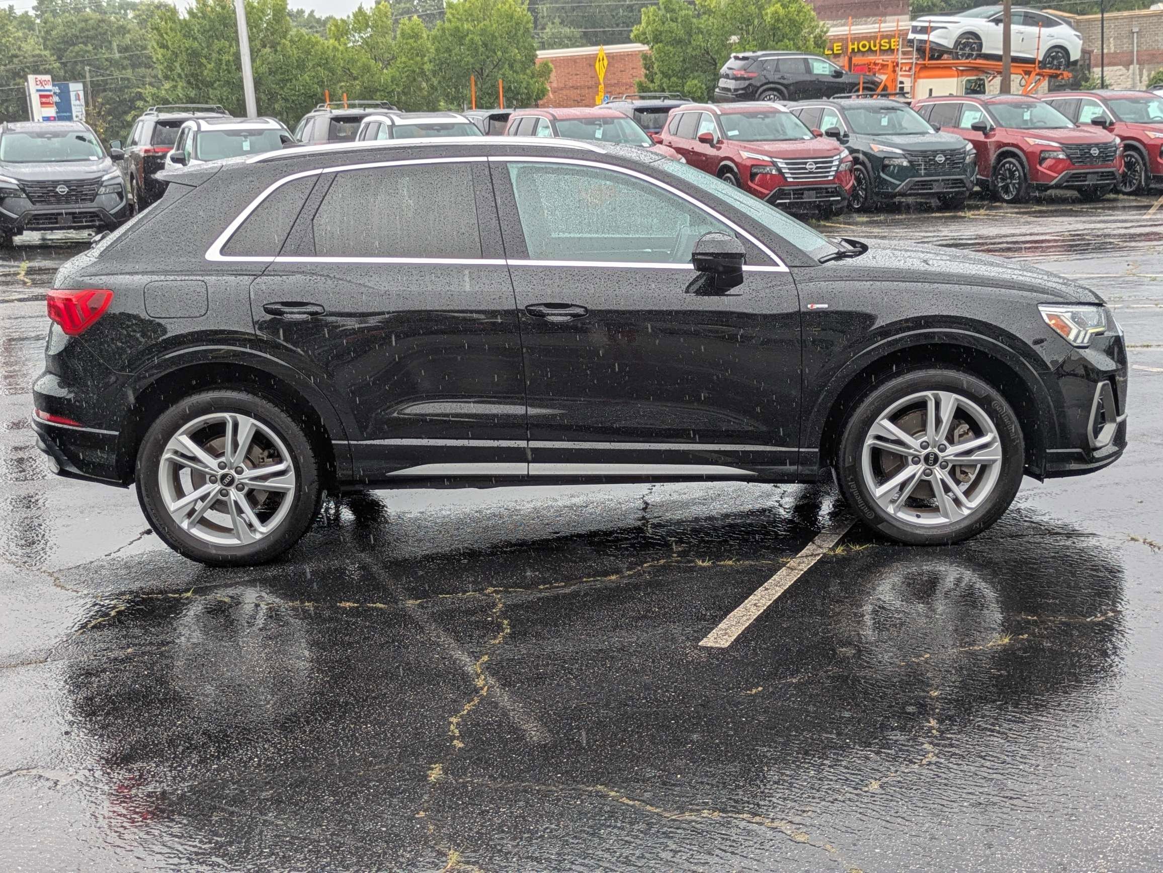 Used 2022 Black Audi Premium Plus image 2