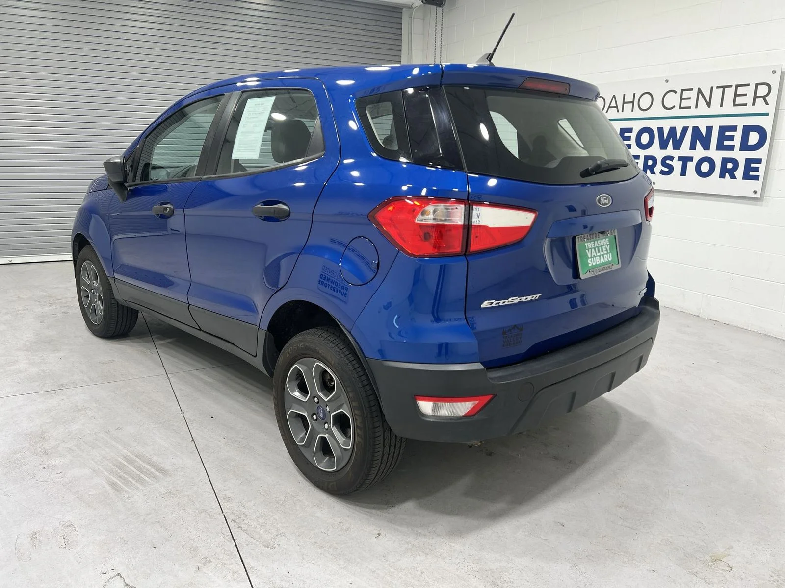 Used 2021 Blue Ford S image 6