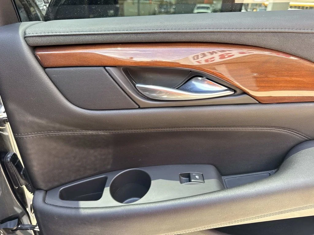 Used 2019 Gray Cadillac Luxury image 30