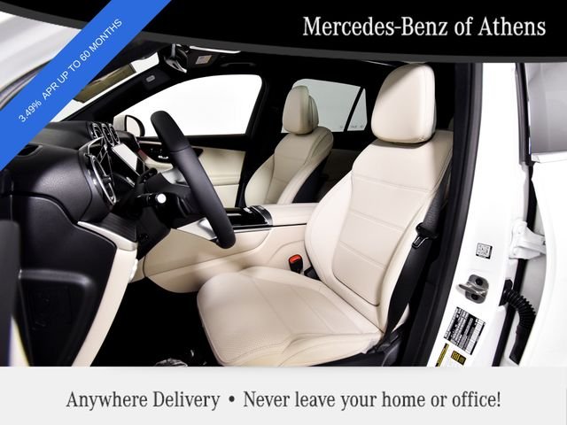 New 2026 Polar White Mercedes-Benz GLC 300 image 4