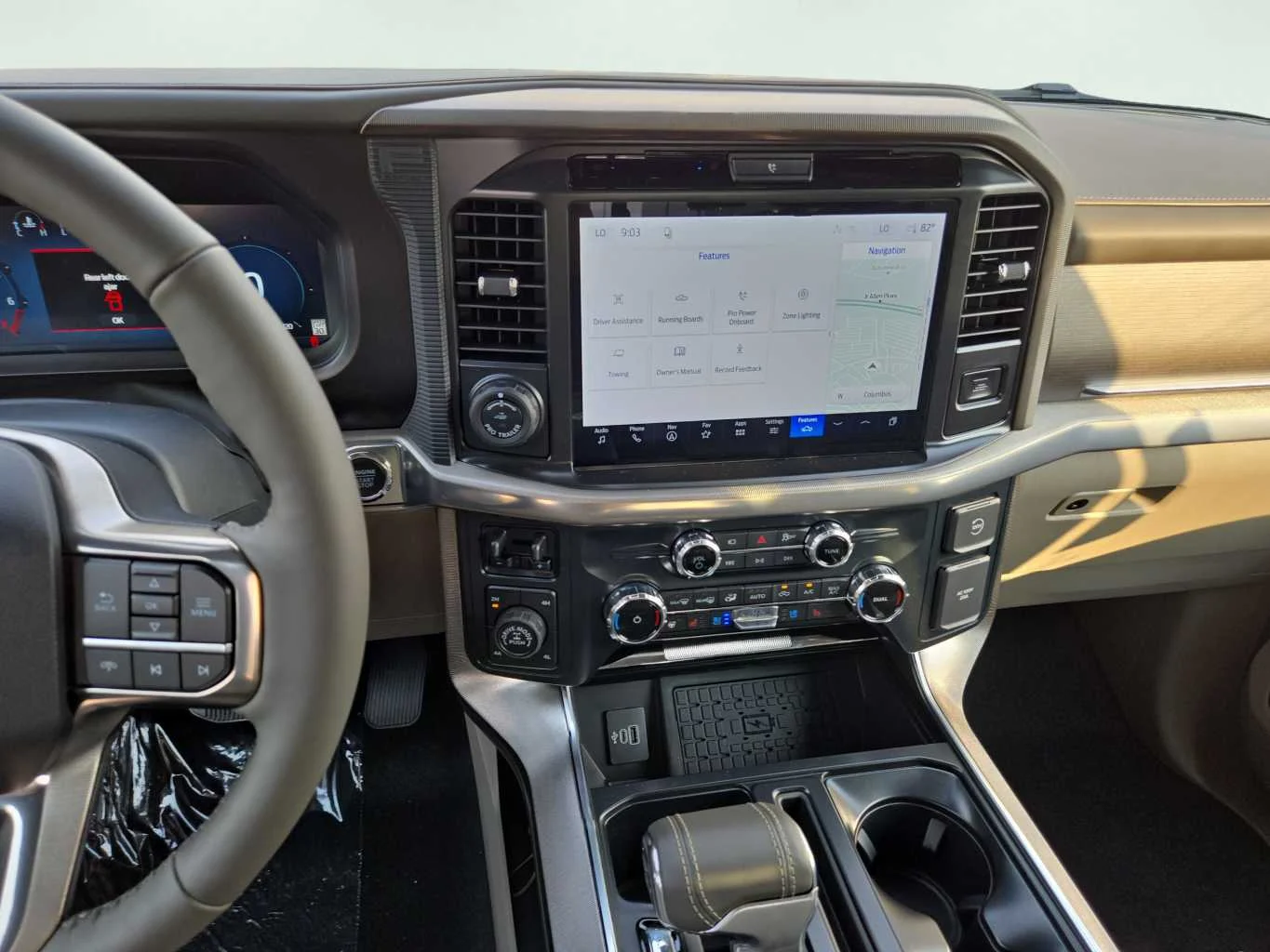 New 2026 Star White Metallic Tri-Coat Ford Platinum® image 25