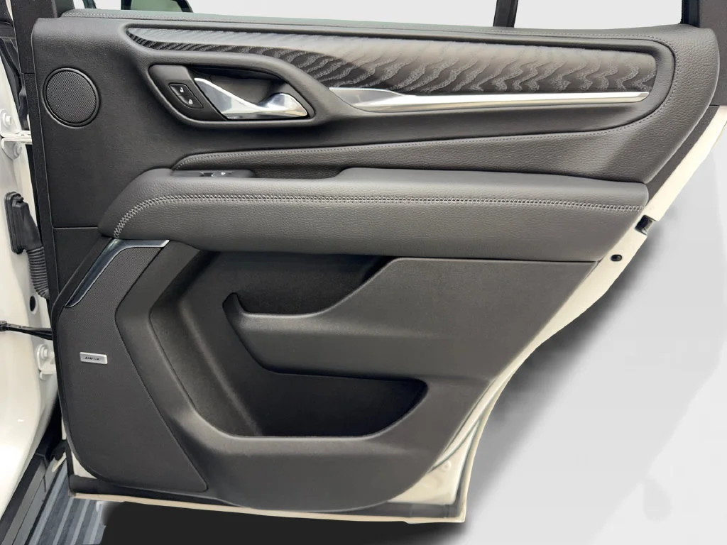 Used 2024 White GMC Denali image 51