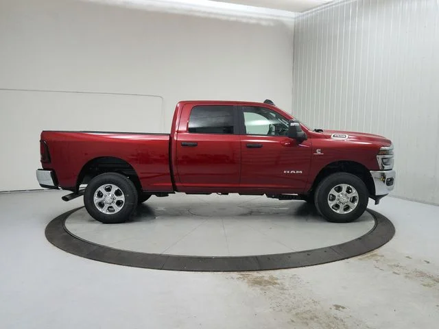 New 2026 Molten Red Pearl-Coat Exterior Paint RAM Big Horn image 8