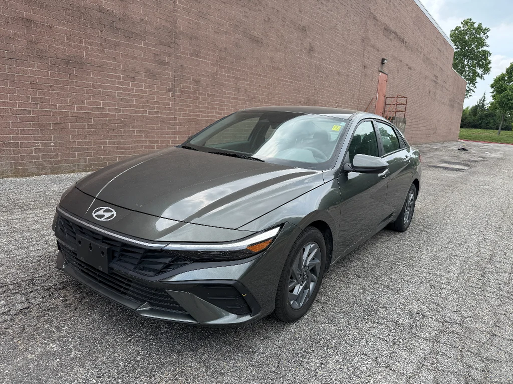 2024 Hyundai Elantra