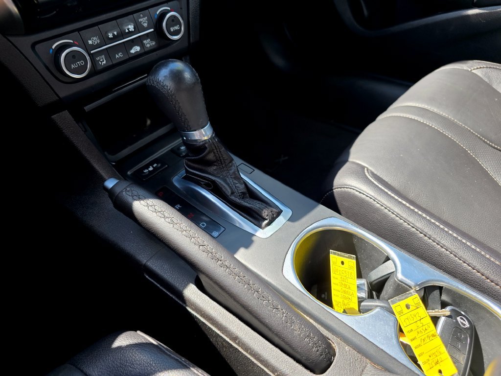 Used 2020  Acura Premium Package image 36