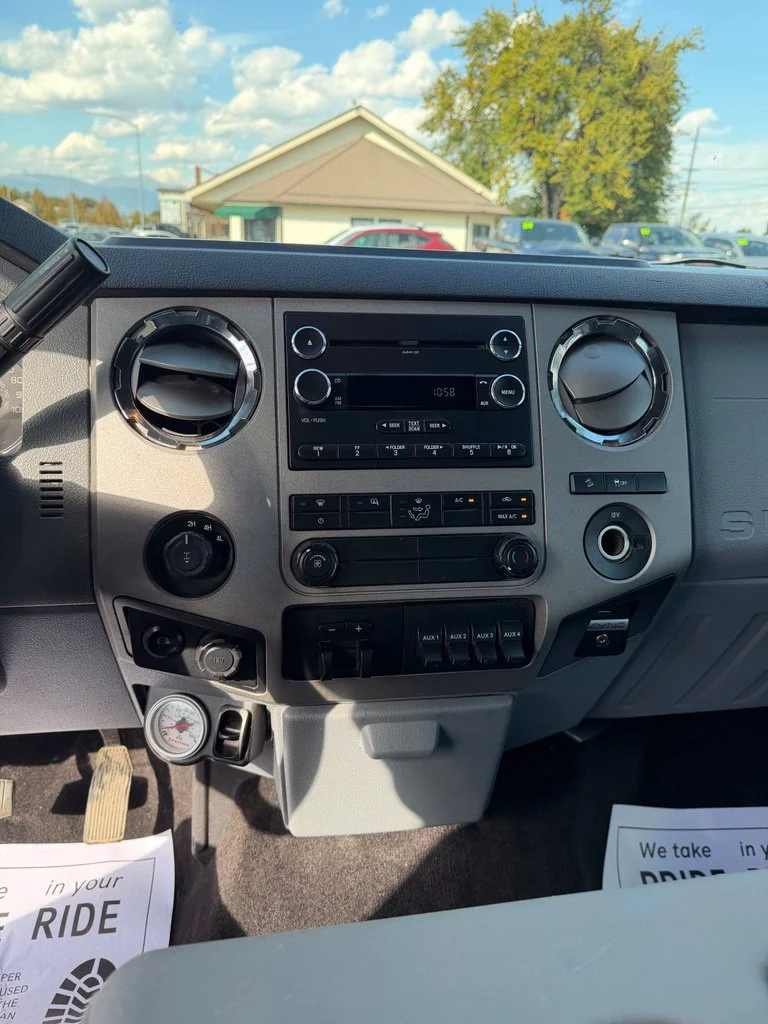 Used 2016 Gray Ford XLT image 14