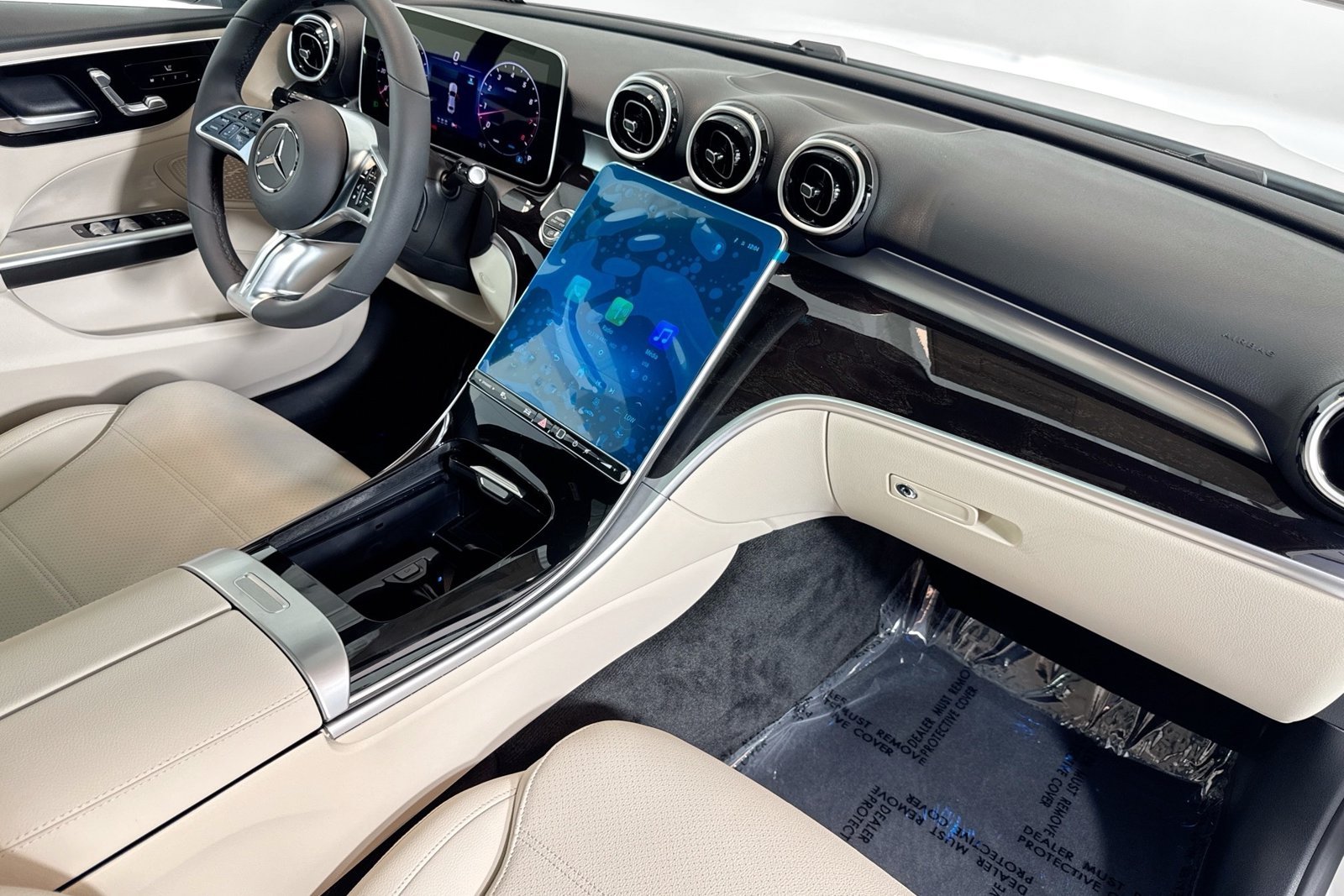 New 2026 Polar White Mercedes-Benz C 300 image 27