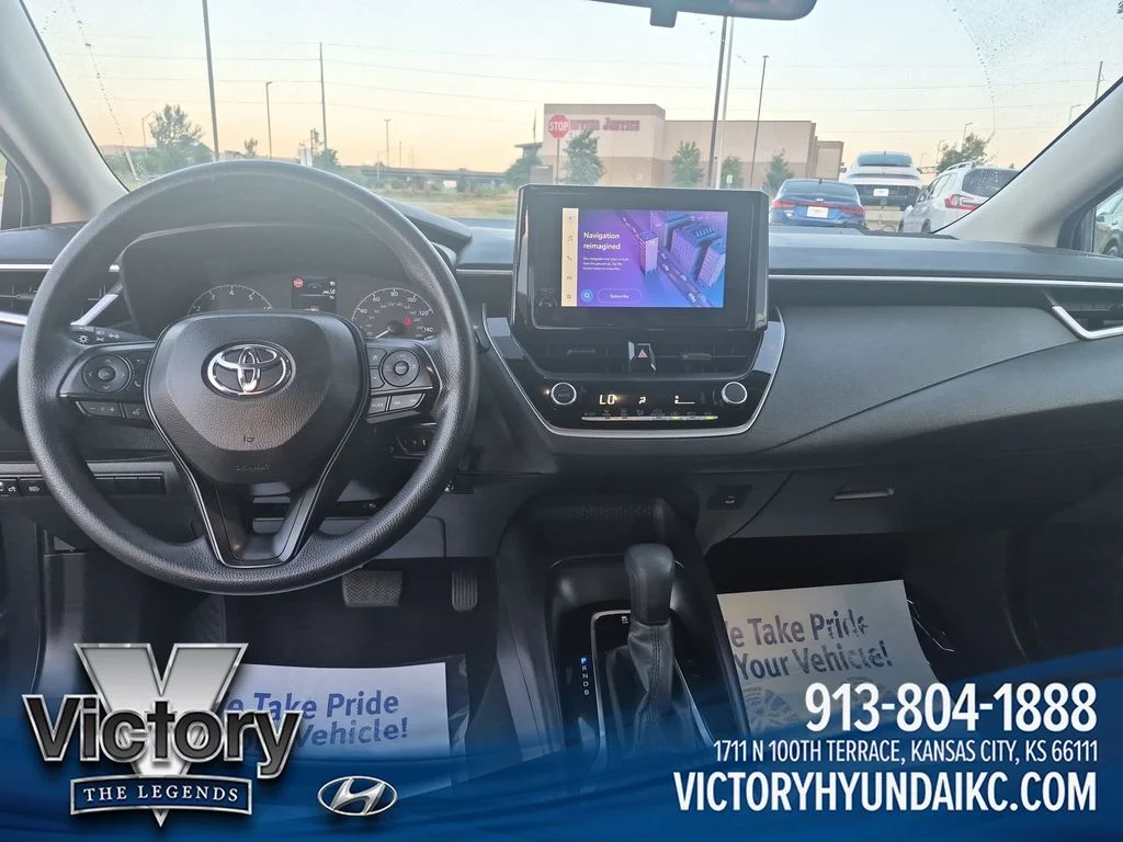 Used 2024  Toyota LE image 12