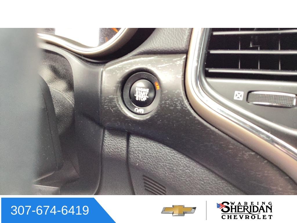 Used 2017 Gray Jeep Laredo image 17