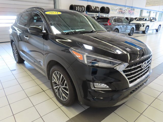 Used 2021 Black Noir Pearl Hyundai Ultimate image 17