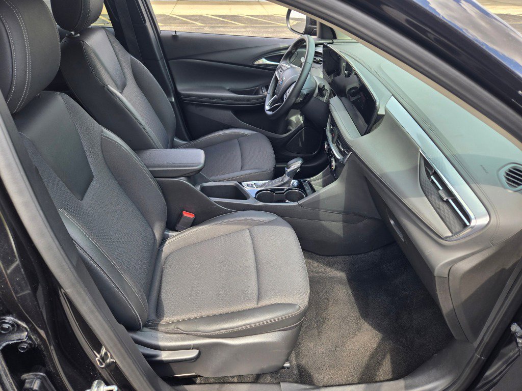 2025 Buick Encore GX Preferred - Photo 7
