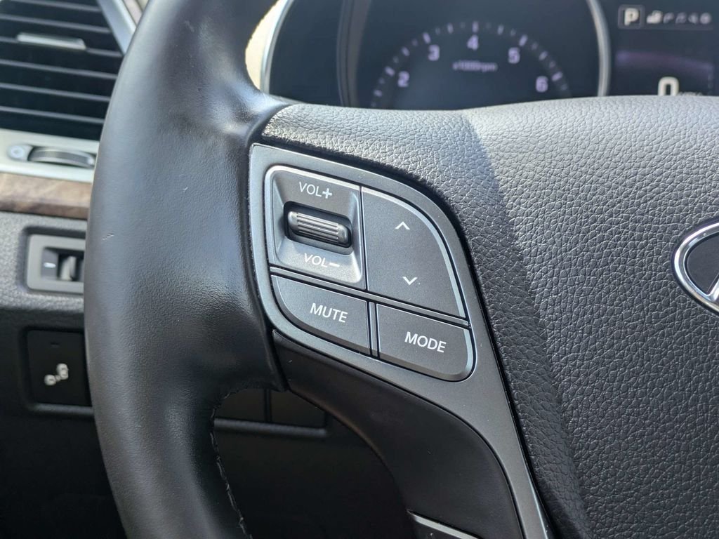 Used 2018 Gray Hyundai 2.4 image 27