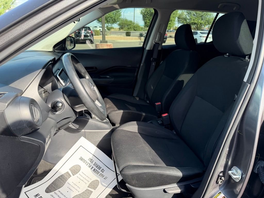 Used 2024 Gray Nissan S image 16