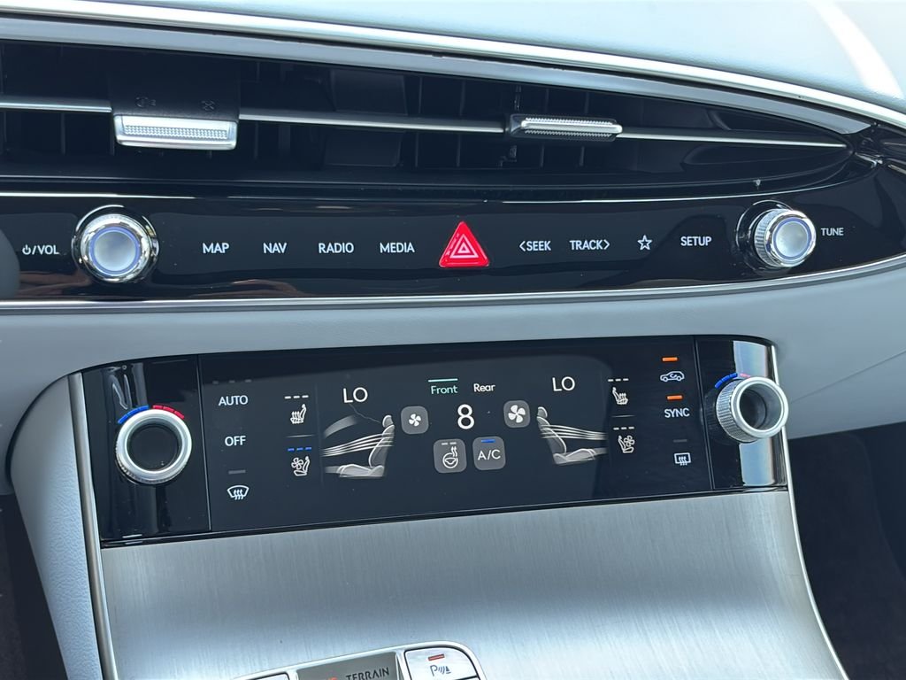 2026 GENESIS GV70 Advanced - Photo 28