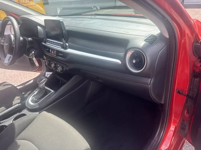 Used 2024 Red Kia LXS image 15