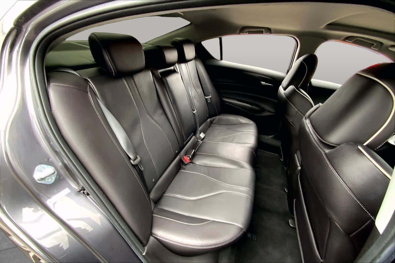Used 2021 Modern Steel Metallic Acura w/Premium Package image 19