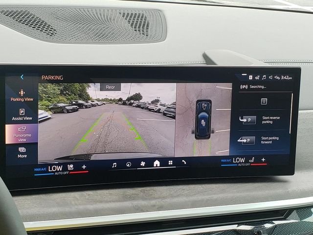 New 2026 Black Sapphire Metallic BMW xDrive40i image 24