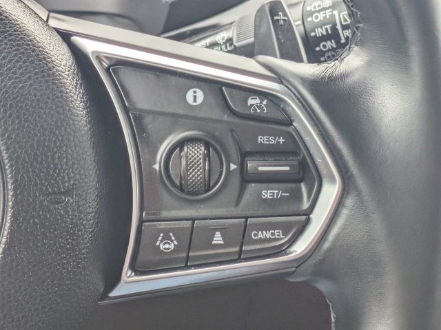Used 2025  Acura Technology Package image 29