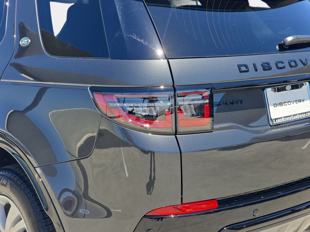 New 2026 Carpathian Grey Land Rover Landmark image 35