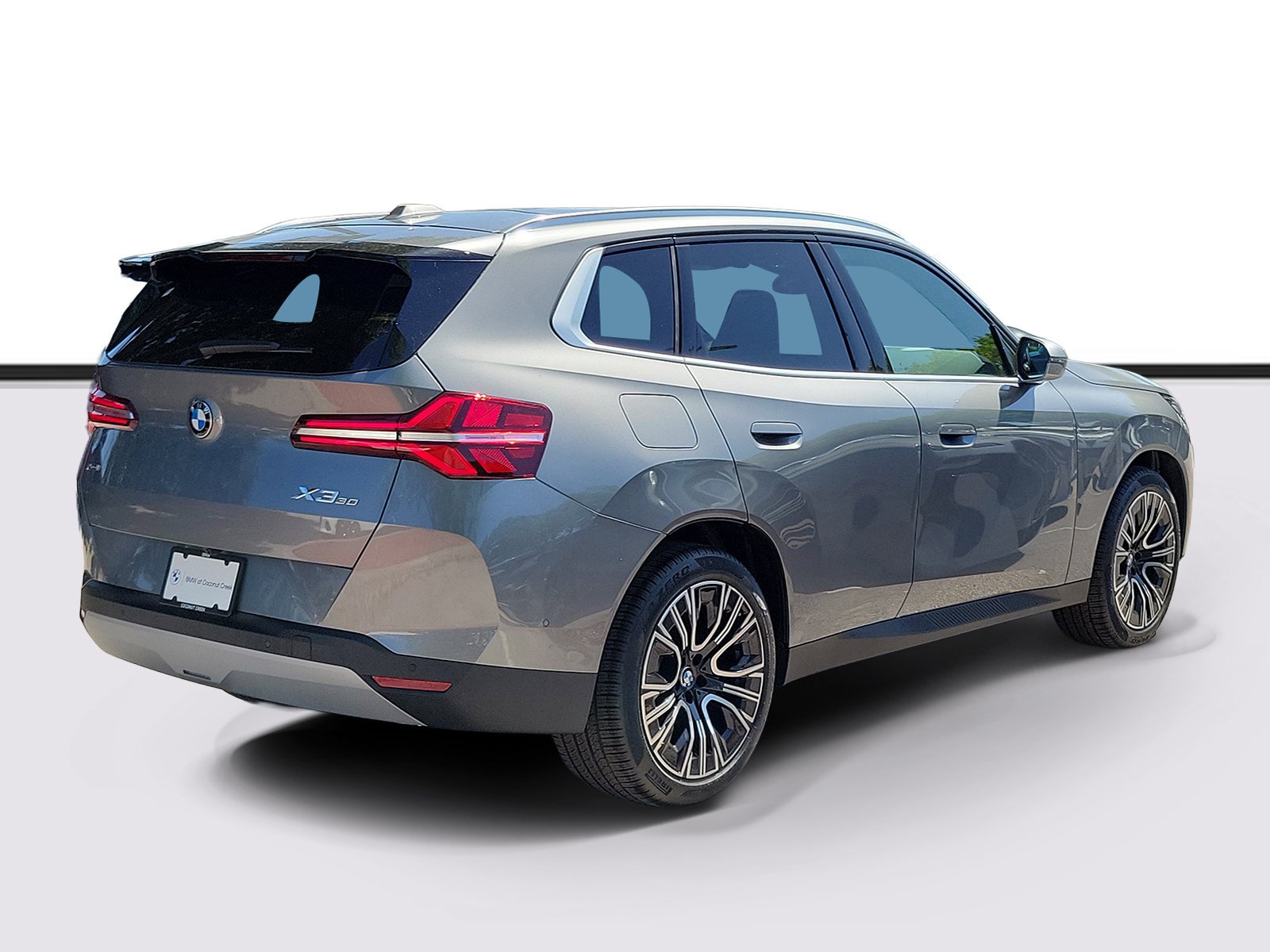 New 2026 Skyscraper Grey Metallic BMW 30 xDrive image 4