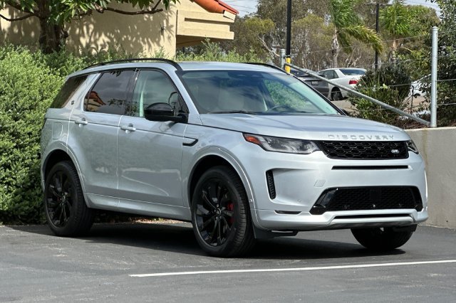 Certified Used 2024  Land Rover S image 7