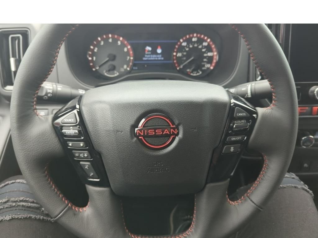 2025 Nissan Frontier PRO-4X - Photo 10
