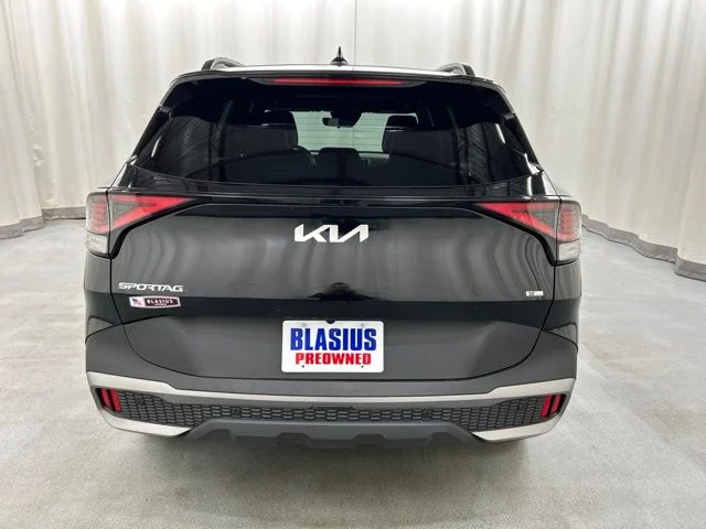 Used 2023 Black Kia X-Line image 31