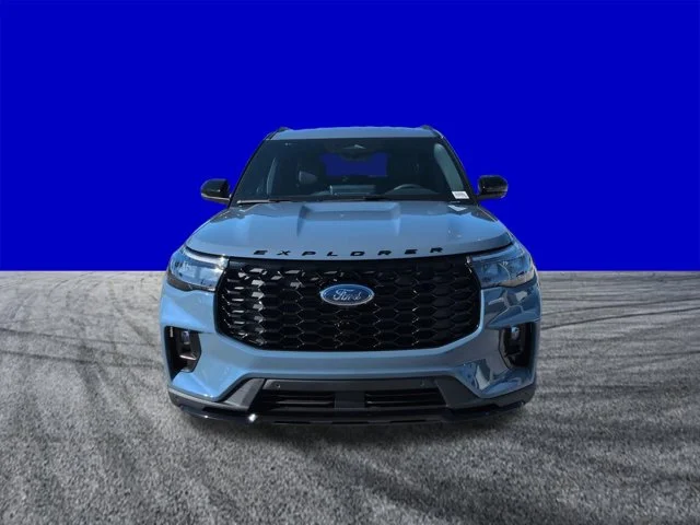 New 2026 Vapor Blue Metallic Ford ST-Line image 9