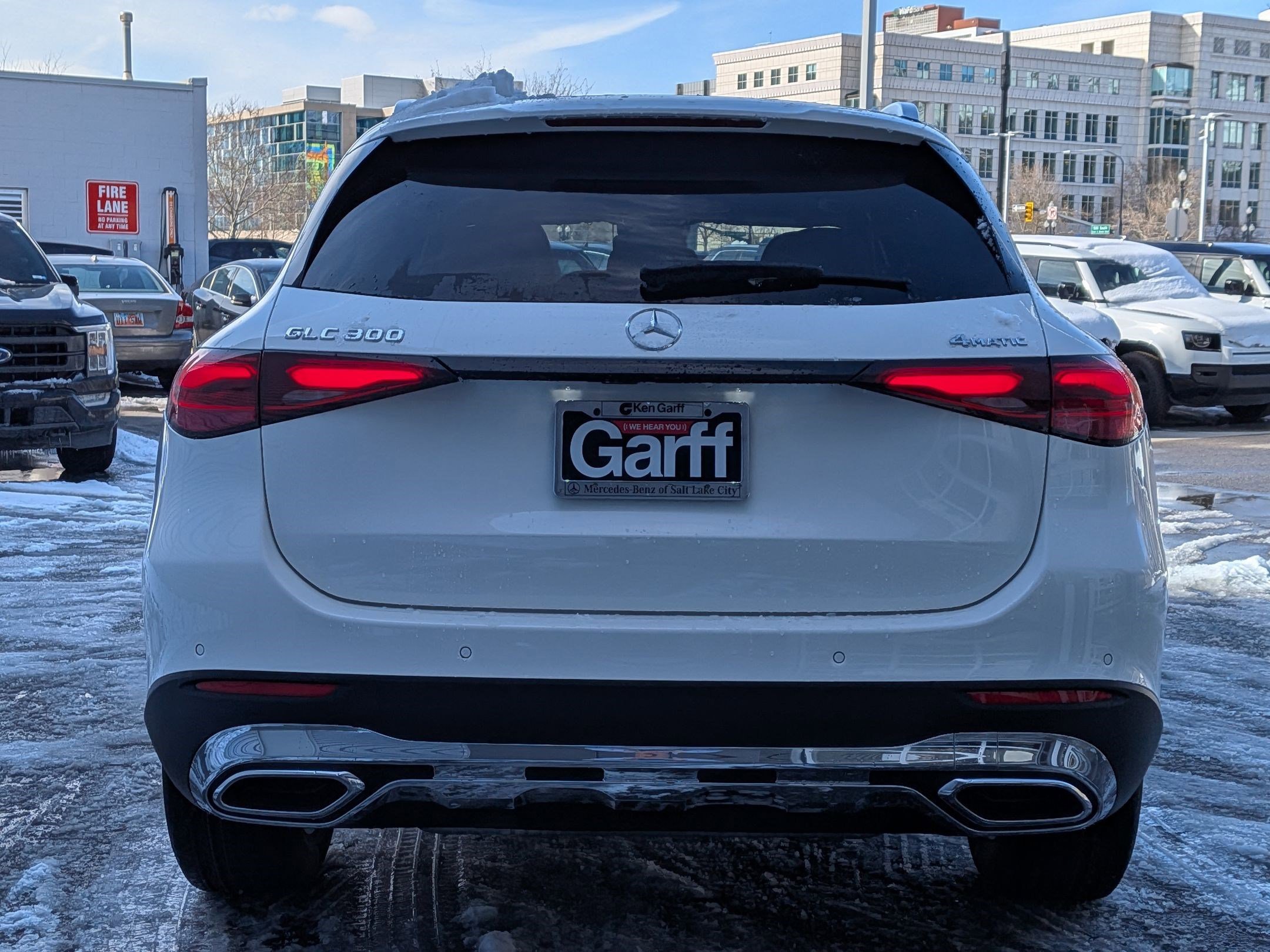 New 2026 Polar White Mercedes-Benz GLC 300 image 22